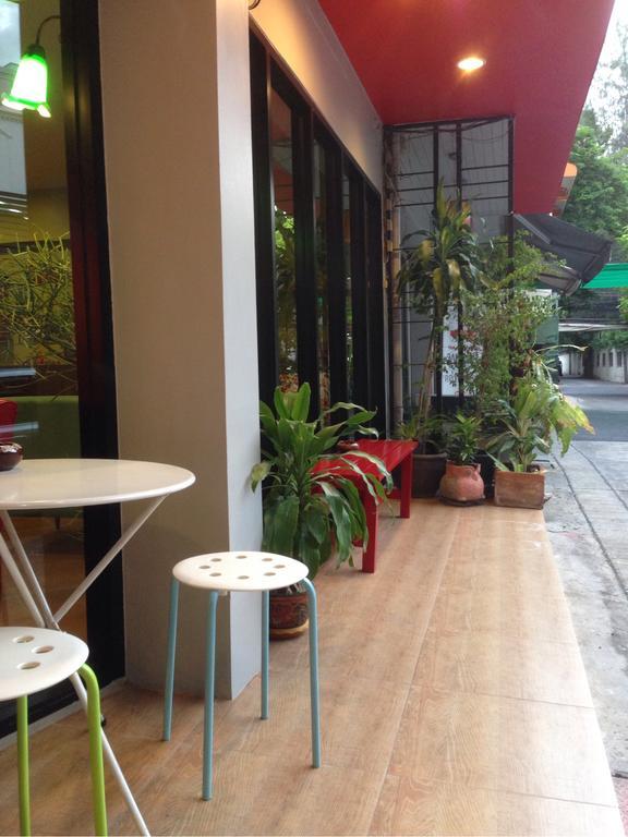 Baan Saladaeng Boutique Guesthouse Bangkok Luaran gambar