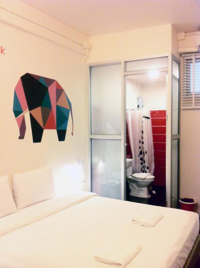 Baan Saladaeng Boutique Guesthouse Bangkok Luaran gambar